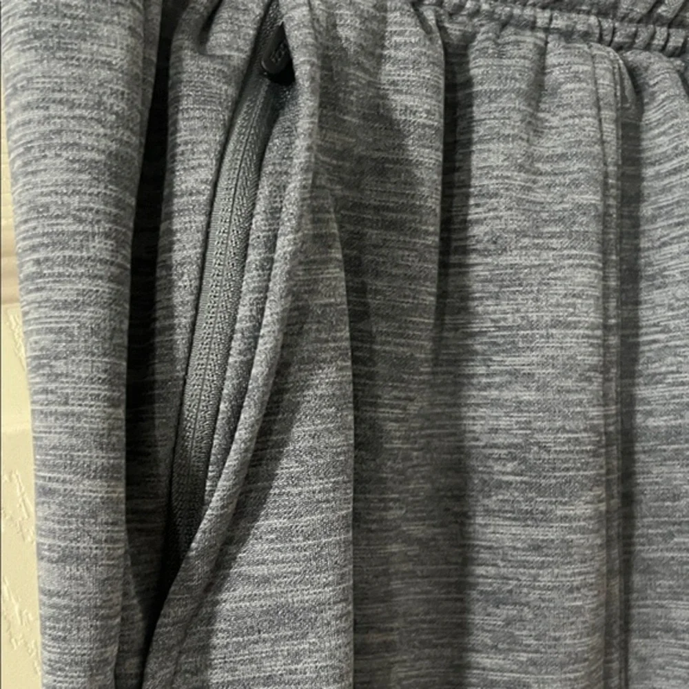 BCG Charcoal Jogger Pants. CAJA. # 2‎